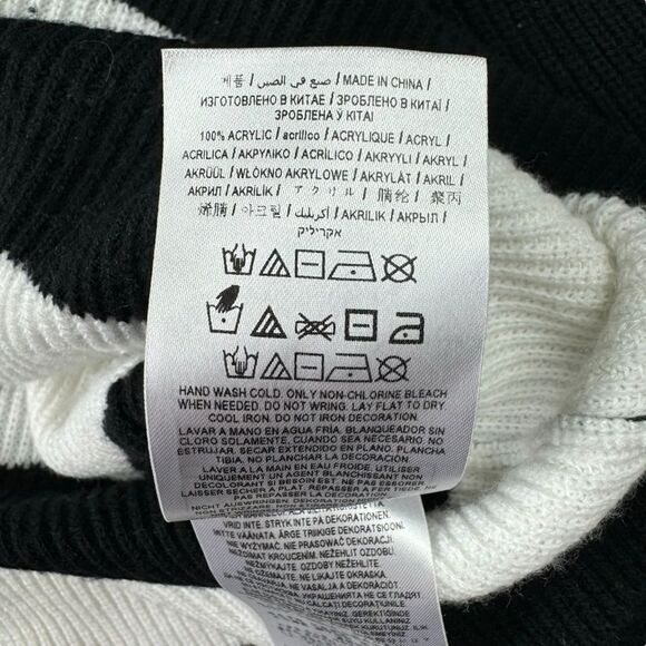 Guess Pullover Striped Knit Sweater XS Extra Small Women’s Black White Crewneck - Picture 10 of 12